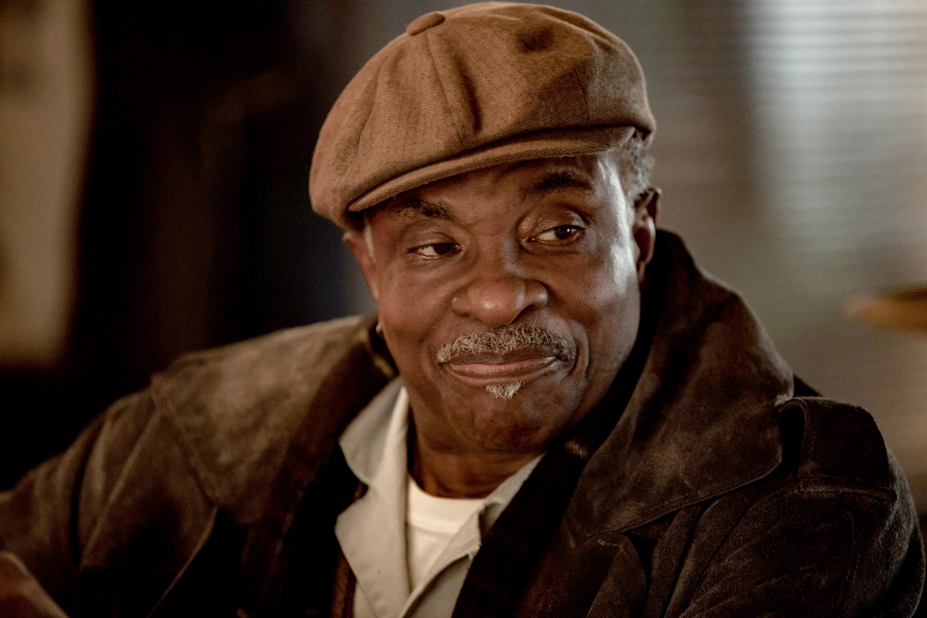 Lee Raybon and allies in The Lowdown