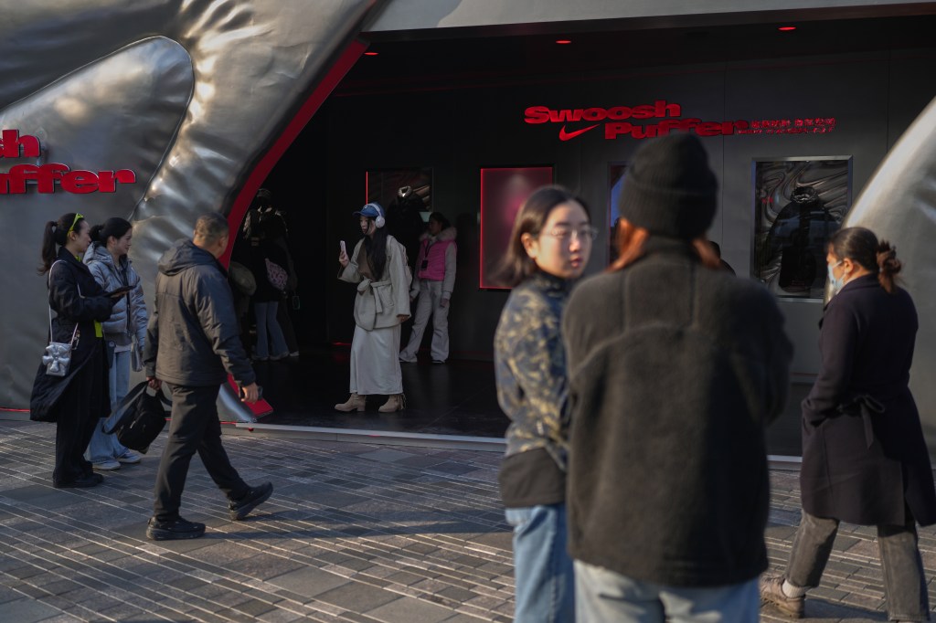 Shoppers tour Nike booth