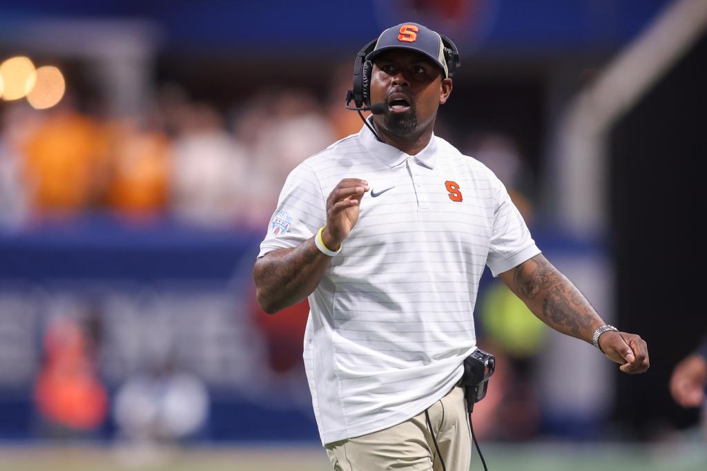 Syracuse head coach Fran Brown during a game