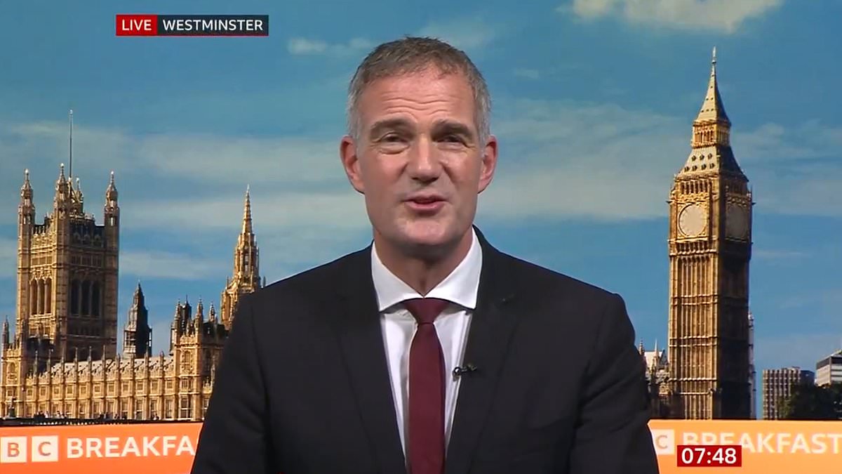 UK minister rejects Trump call to use military to stop Channel crossings