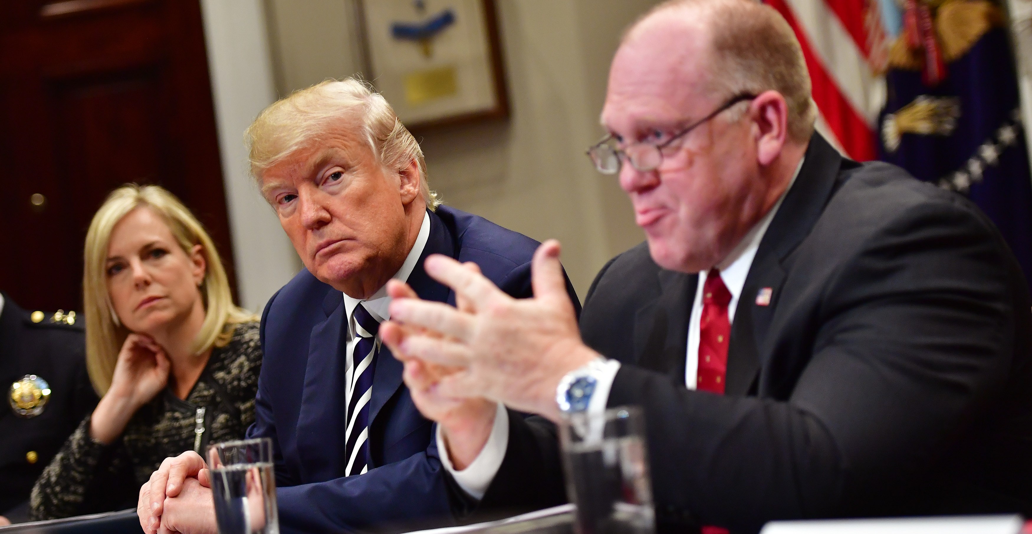 Voters shrug off Trump corruption as bribery case surfaces