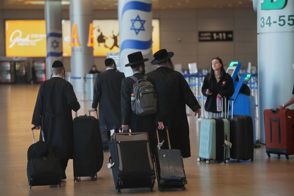 United Airlines Restores Flights to Tel Aviv From Chicago and Washington