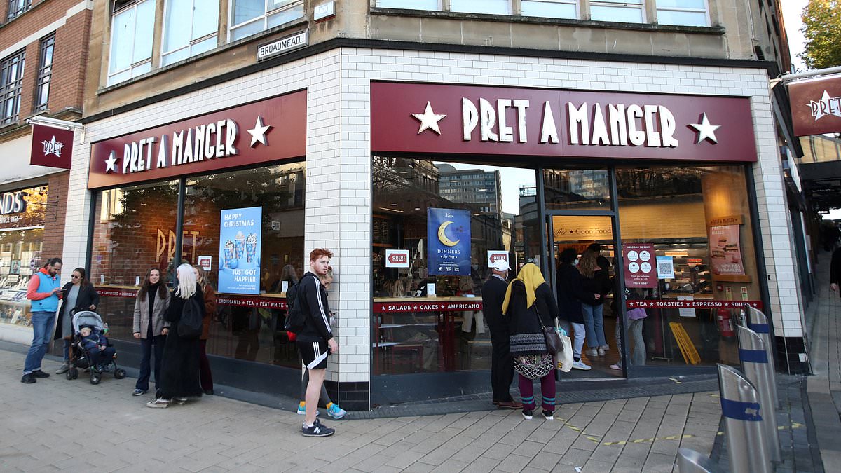 Pret a Manger to test lunchtime meal deals as it takes on supermarkets