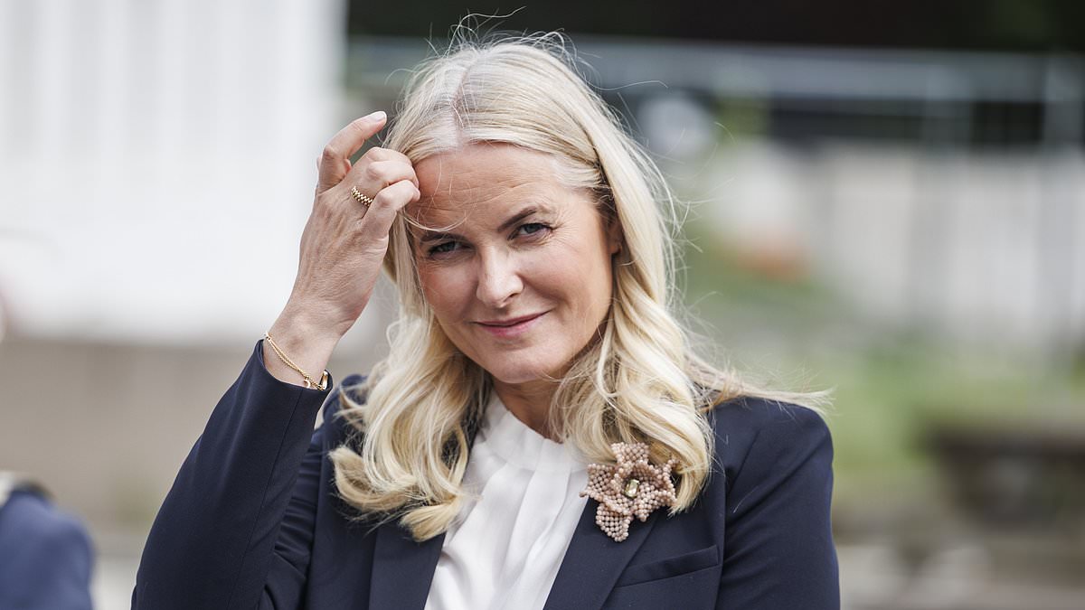Norway's Crown Princess Mette-Marit Likely to Undergo Lung Transplant, Palace Says