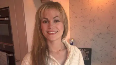 BoE cuts rate to 3.75%, signaling gradual path of further reductions