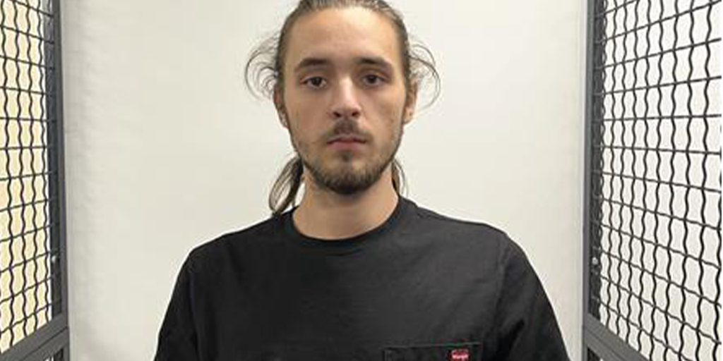 New Hampshire man charged with threatening Gov. Ayotte with 'weapon of mass destruction'