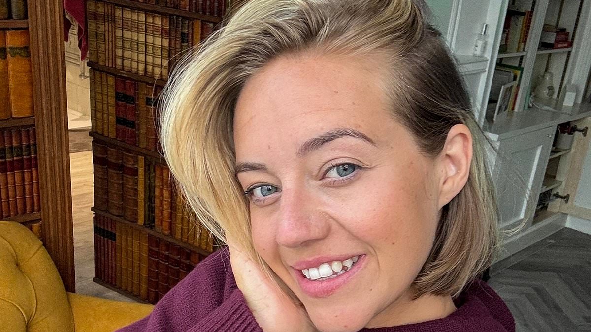 Kelsey Parker shares memory painting for late son Phoenix