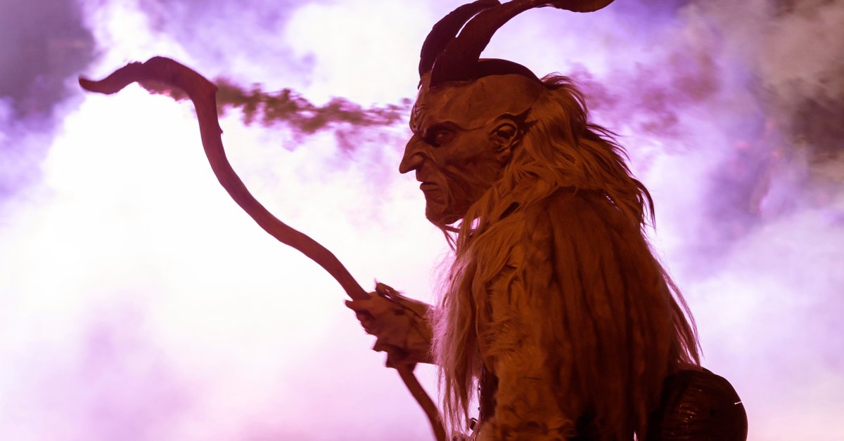 Darkness, Bells and Tall Hats: A Swiss Christmas Eve Ritual