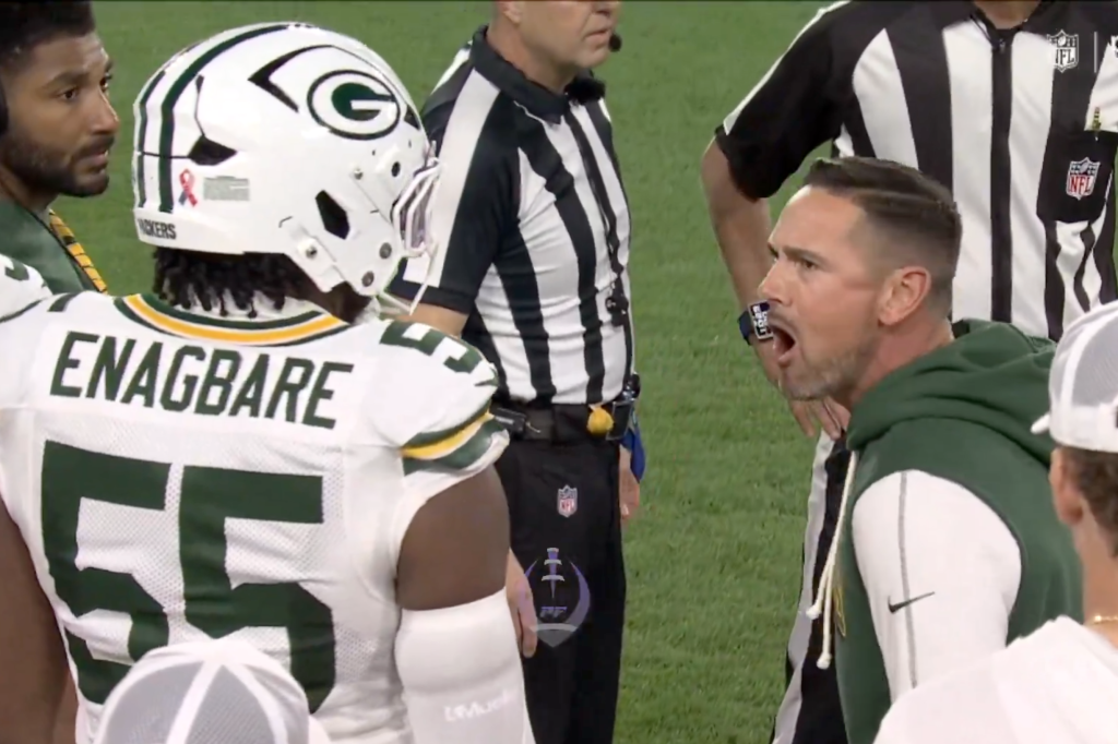 Matt LaFleur Erupts at Kingsley Enagbare After Sideline Miscommunication in Packers' 'TNF' Win