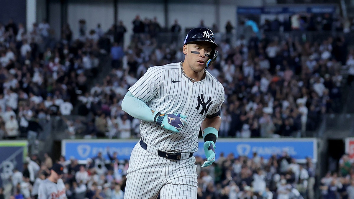 Judge rounds the bases after a first-inning homer