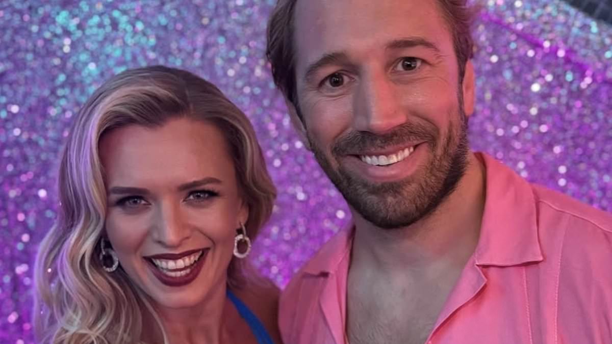Robshaw jokes about Strictly curse as he dances with Nadiya Bychkova while married