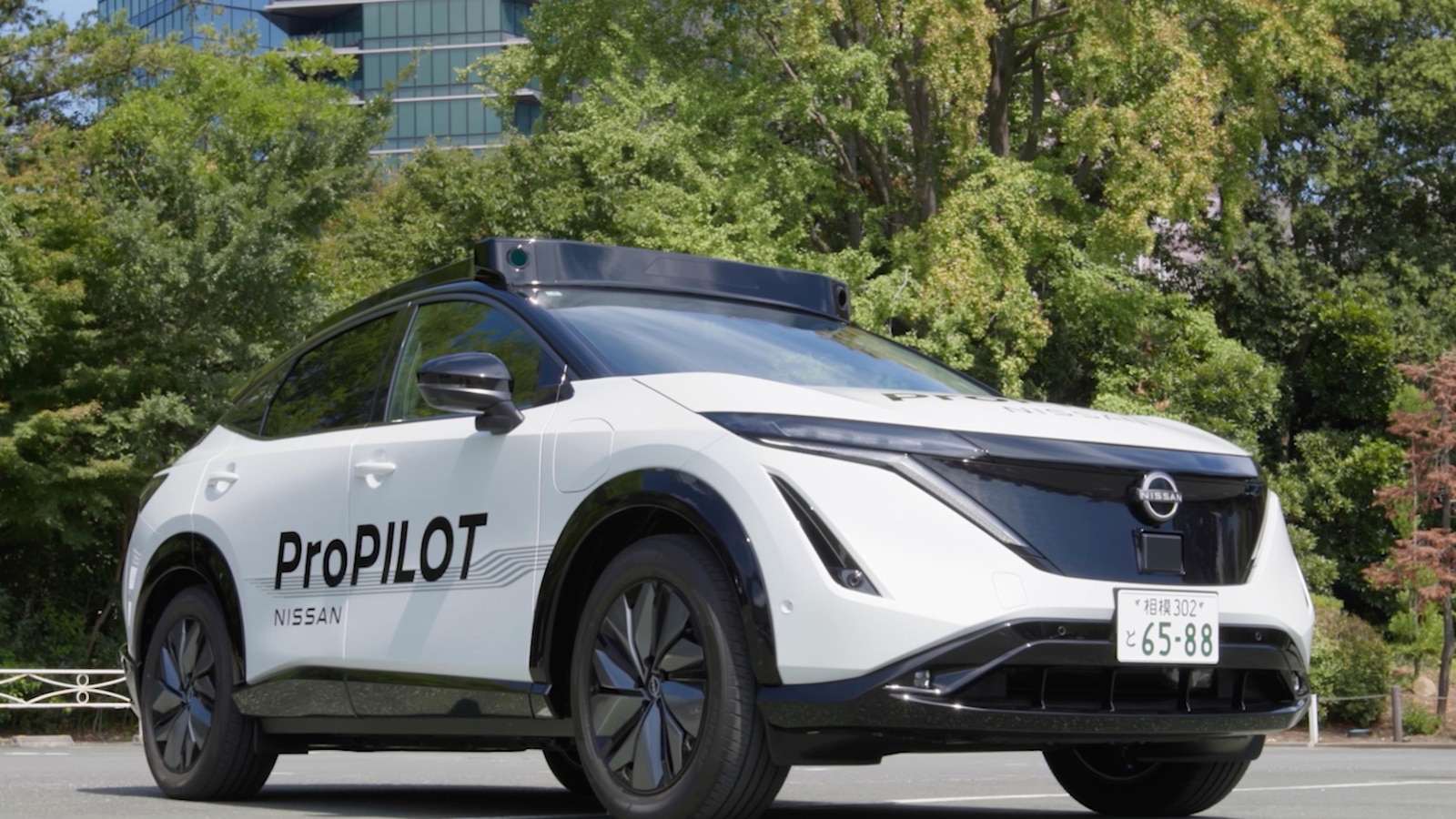 Nissan develops city-focused self-driving tech for 2027 rollout