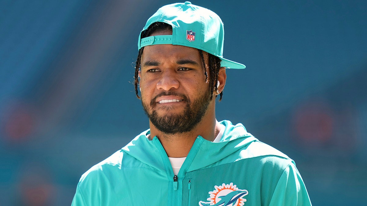 Dolphins and Bills pregame atmosphere