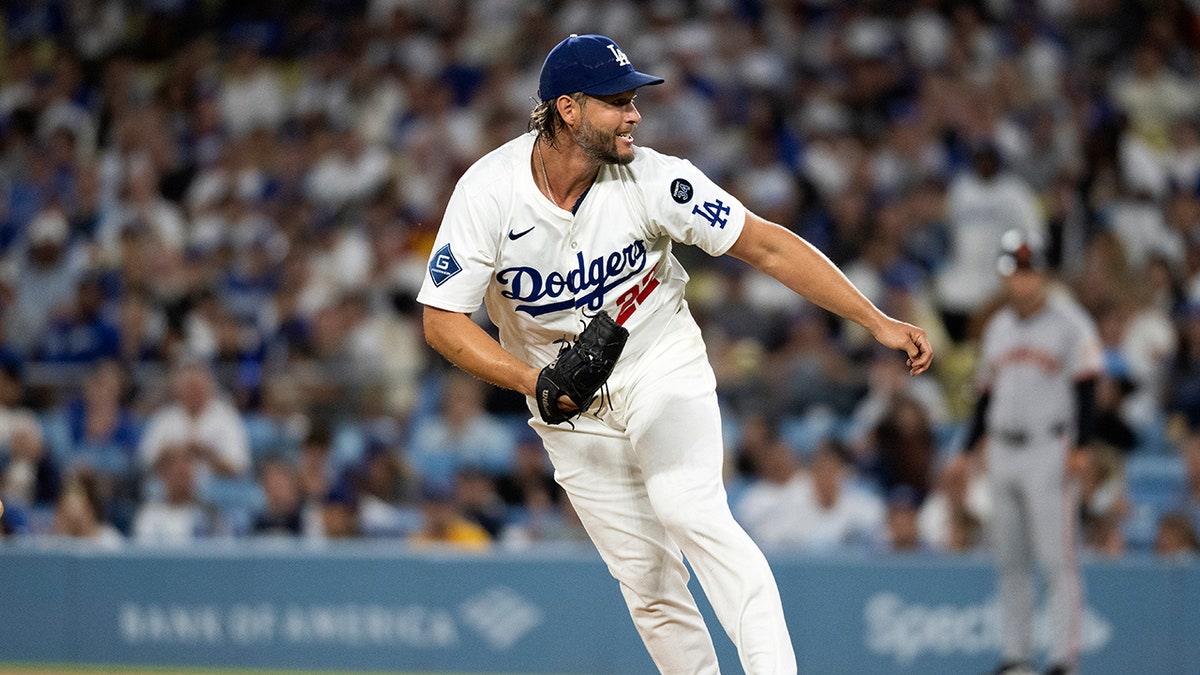 Dodgers pitcher Clayton Kershaw against Giants