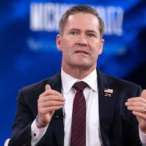 Trump administration asks Supreme Court to strip legal protections from Venezuelan migrants