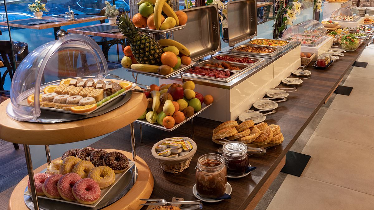 Hotels Reconfigure Breakfast Buffets to Curb Overeating, Industry Reports Say