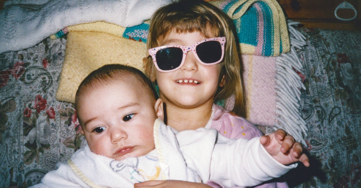 Study links eldest daughters' early maturation to prenatal stress, lending nuance to 'eldest daughter syndrome'