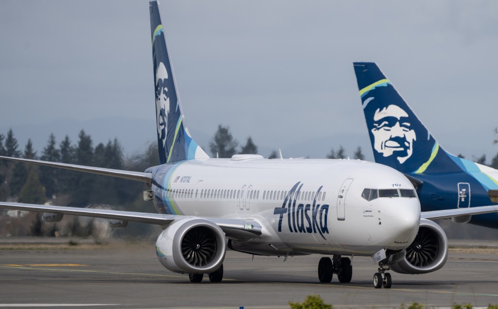 Alaska Airlines Boeing 737 MAX 9 at an airport