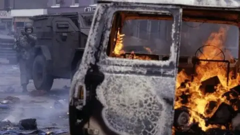 UK-Ireland Troubles legacy deal draws mixed reactions